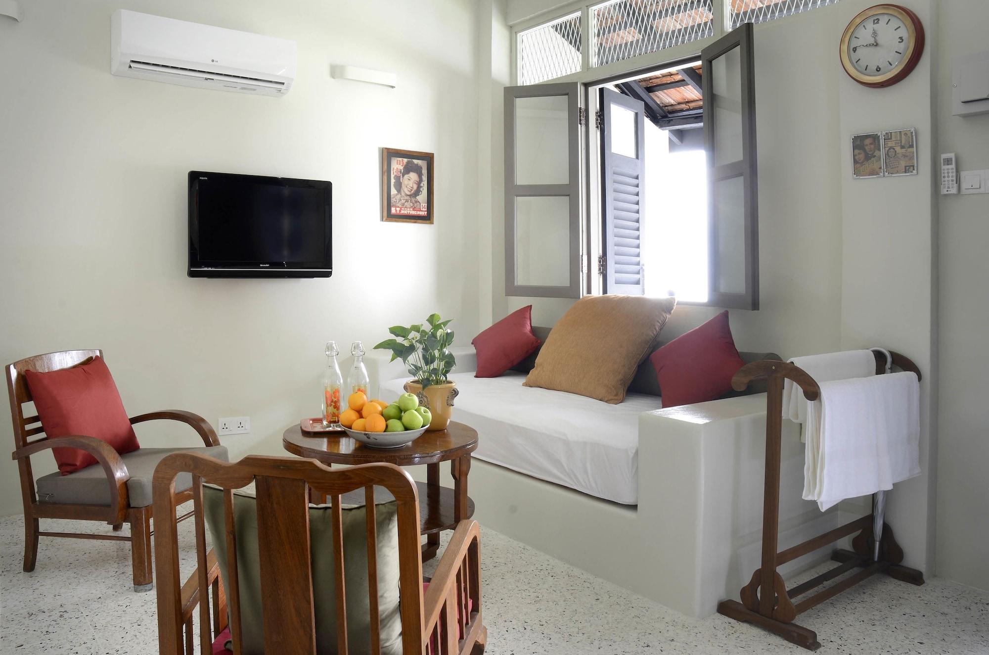 Noordin Mews Hotel George Town Exterior photo