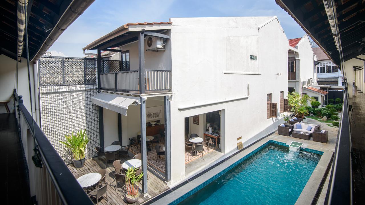 Noordin Mews Hotel George Town Exterior photo